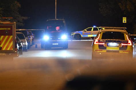Två misstänkta föremål i Malmö – VMA utfärdat .